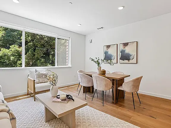 400 El Camino Real #210 — Photo 3