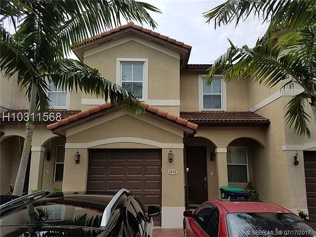 1st image of 1024 NE 208th St #1024