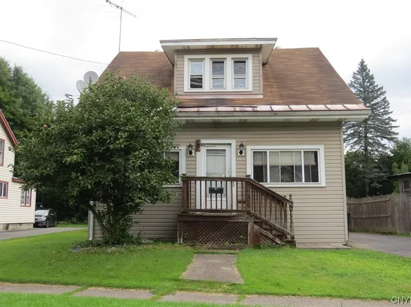 702 W Thomas St, Rome, NY 13440