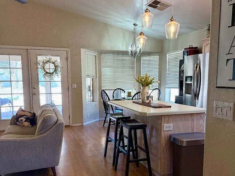 15010 N El Pueblo Blvd — Photo 3