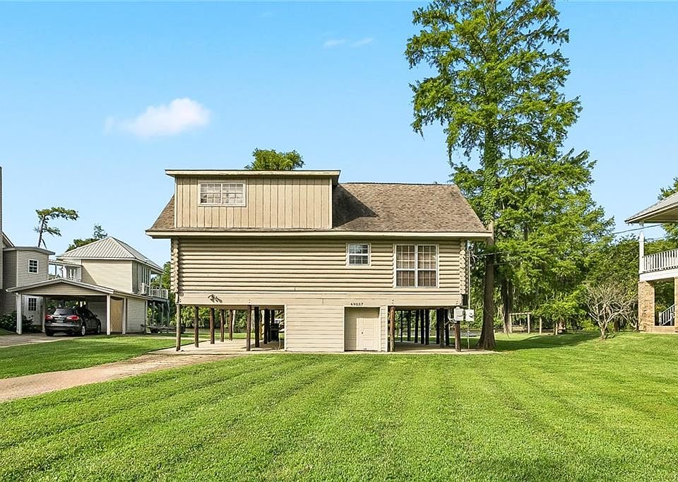 1st image of 69037 Riverbend Dr