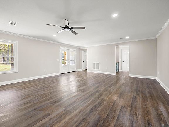 5th image of 45210 Durbin Rd