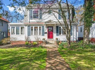 90 Brevoort Rd, Columbus, OH 43214