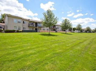 West Hills Village, Eugene, OR 97402