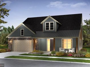 108 Rhododendron Ct, Lake Frederick, VA 22630