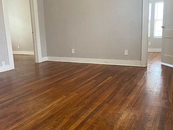 4th image of 1223 Aganier Ave #102 & 202