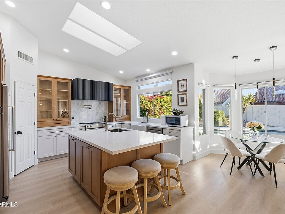 1st image of 5641 E GRANDVIEW Road