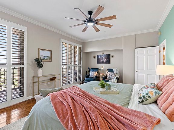 4th image of 1 TOWERS PARK LN #2304