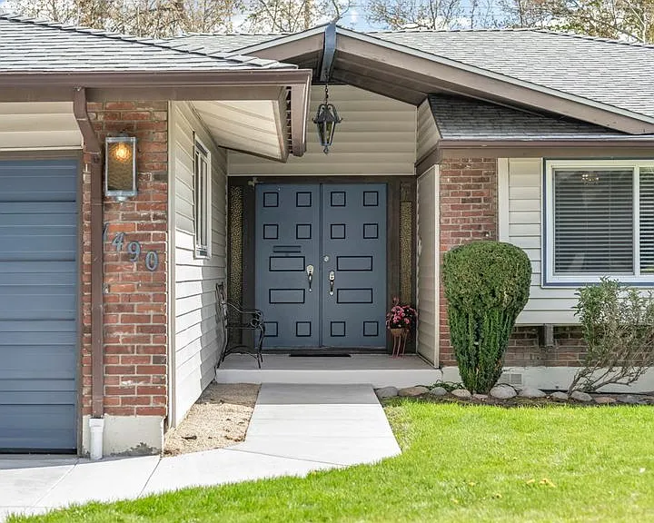 1490 Foster Dr — Photo 49