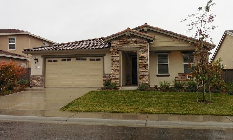 1st image of 2216 Telegraph Hill Dr