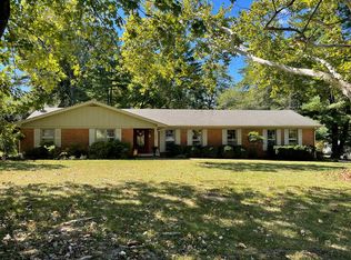 309 Deepwood Dr, Hopkinsville, KY