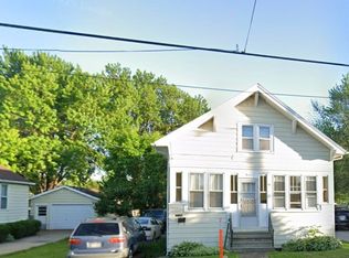 631 W 11th Ave, Oshkosh, WI 54902