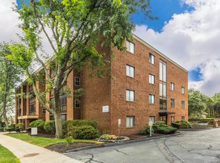 1077 Main St APT 306, Wakefield, MA 01880