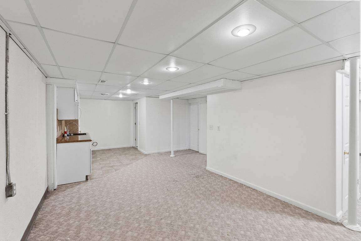 next background image