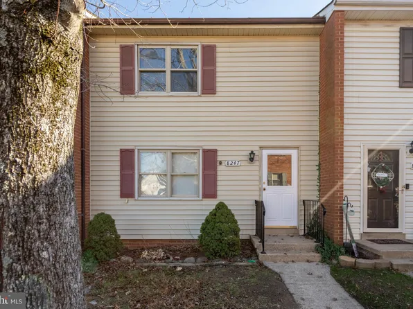 8247 Wycliffe Ct, Manassas, VA 20109