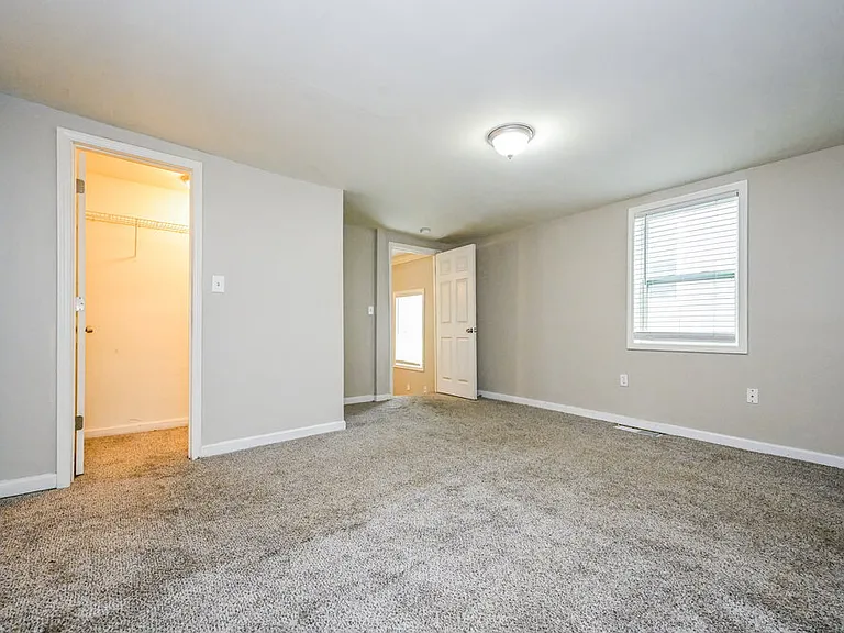 1175 McDaniel St SW — Photo 9