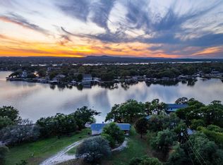 310 Castlehigh Dr, Marble Falls, TX 78654