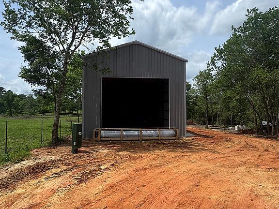 2nd image of 2545 N Mount Mariah Rd