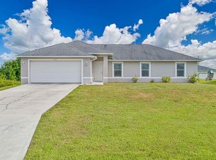 4317 NE 9th Pl, Cape Coral, FL 33909