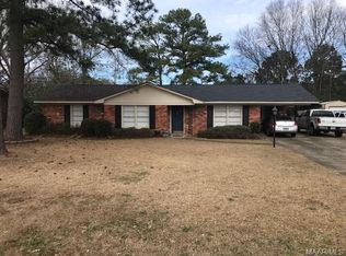 15 Glendale Dr, Selma, AL 36701
