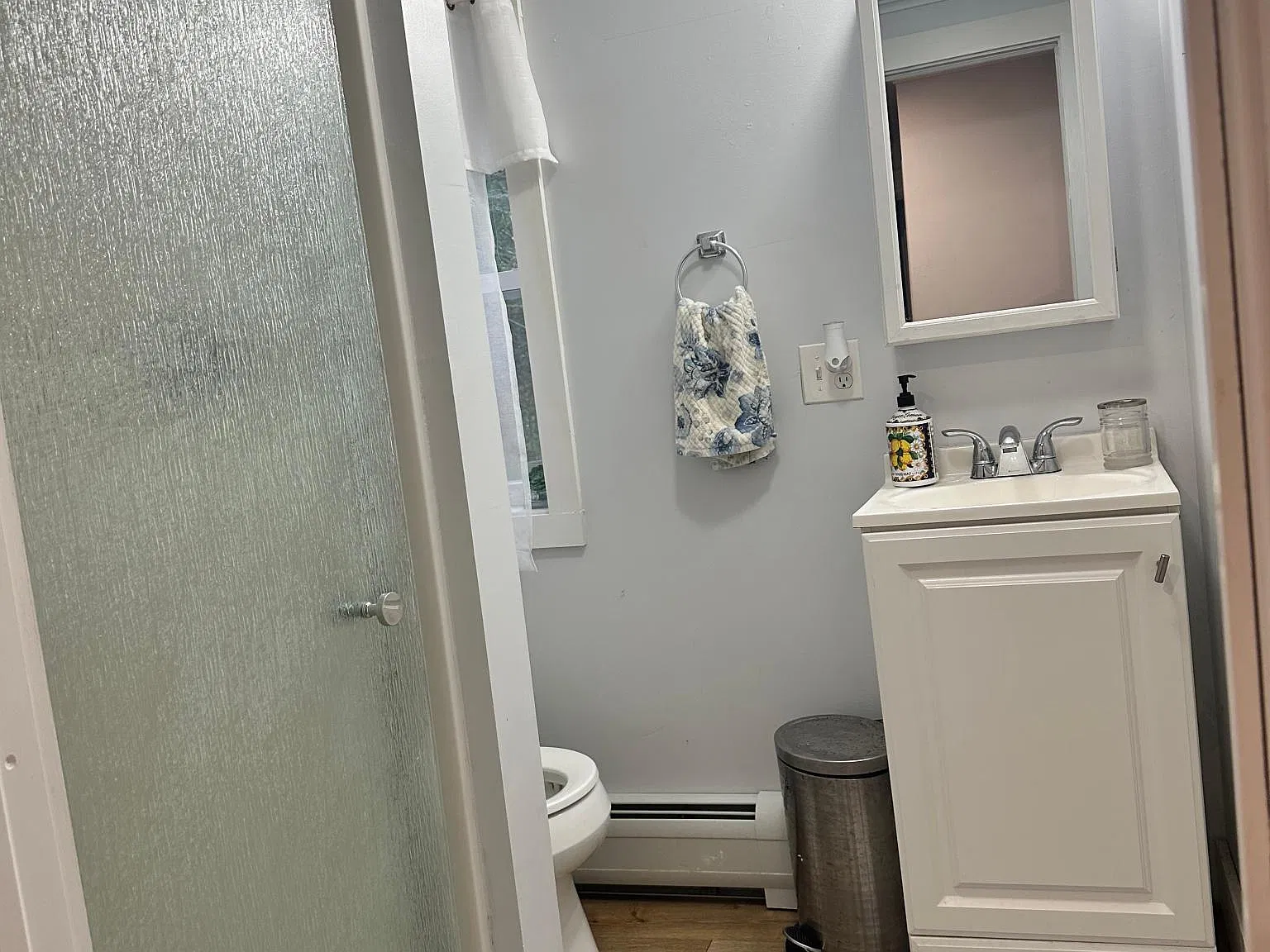 2 bed, $2,000 — Photo 4