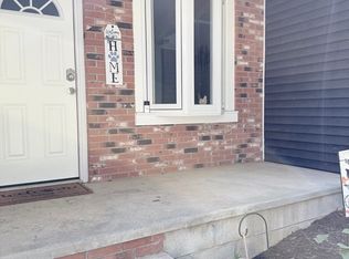 145 Little Rest Rd, Warren, MA 01010