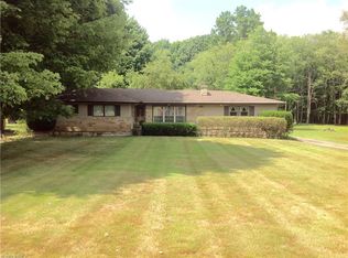 3664 McCarty Dr, Canfield, OH