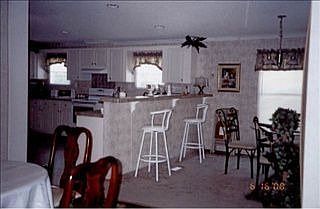 3rd image of 1213 Minuteman Dr