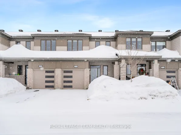 536 Culdaff Rd, Ottawa, ON K2S 2Z7