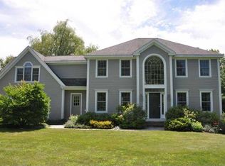 104 Allen Ave, Falmouth, ME 04105