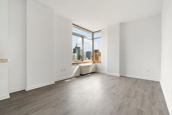 Rented by Compass | media 19