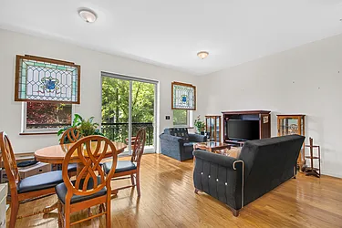 350 2nd Street