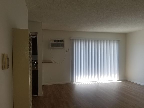 4th image of 446 W Elk Ave APT 3