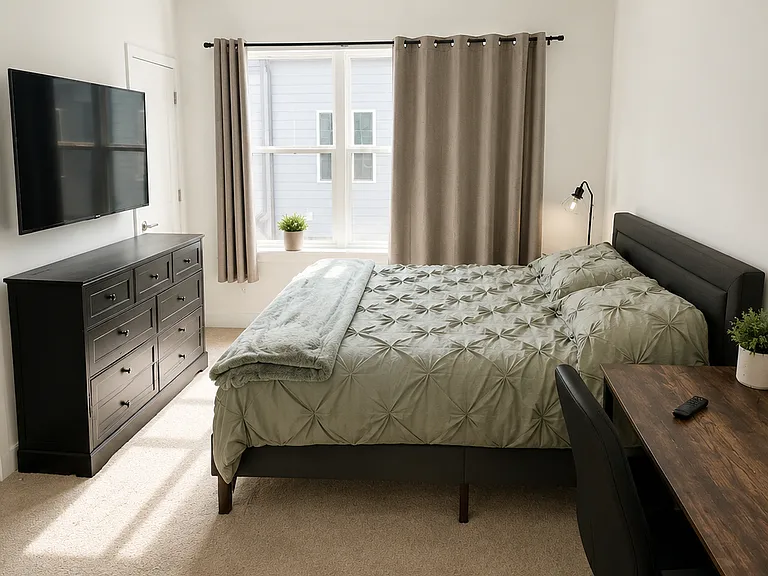 Master bed room