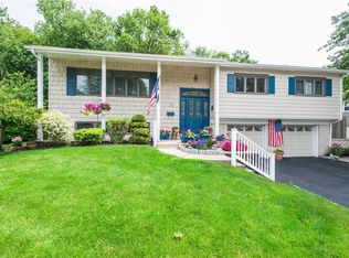 70 Wilk Rd, Edison, NJ 08837