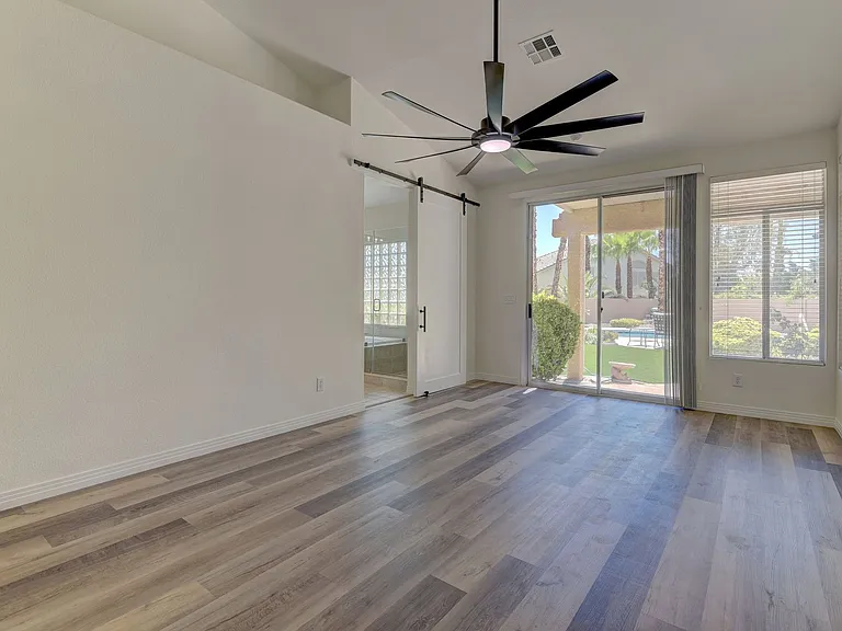 8437 Willowleaf Ct — Photo 23
