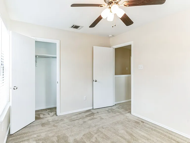 9147 Sage Loop Ct — Photo 6