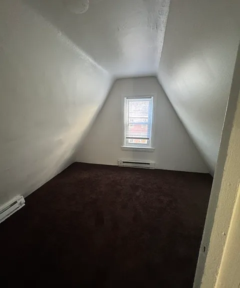 409 Beech St — Photo 29