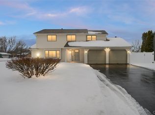 6207 Stone Arabia Rd, Cicero, NY 13039