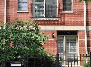 1072 W Fry St, Chicago, IL 60642