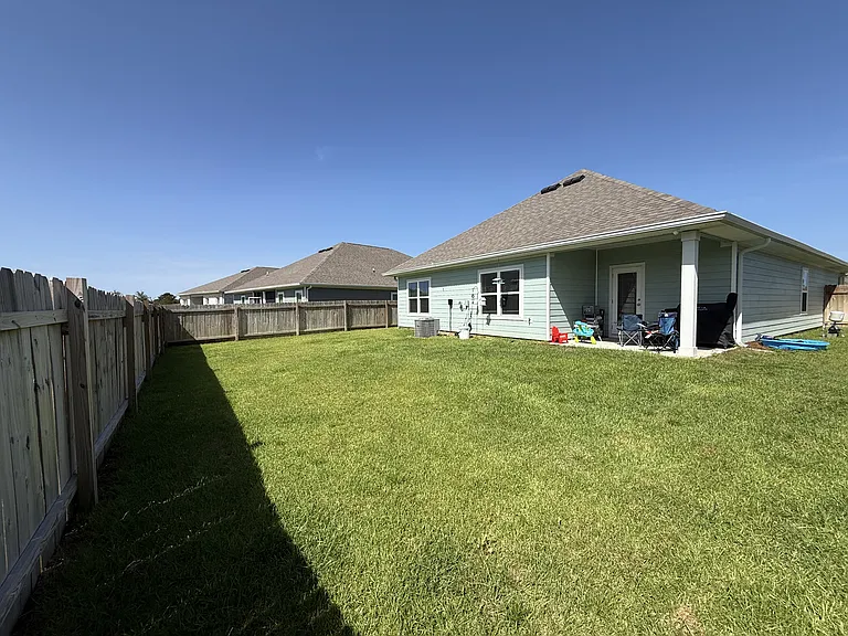 319 Gray Owl Dr — Photo 16