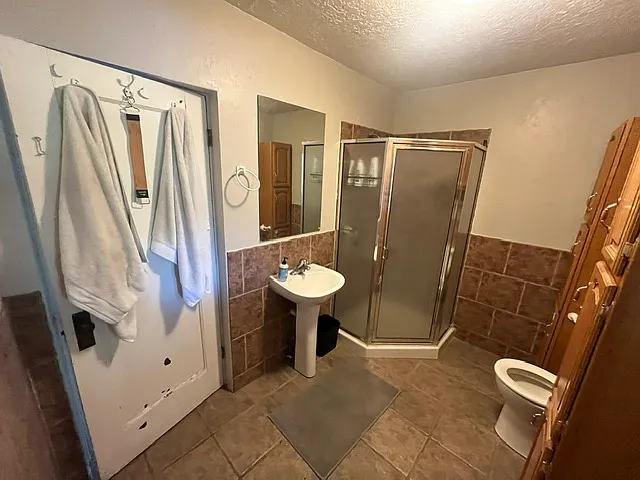 116 Brewster Ln — Photo 23