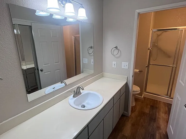 3479 Laird St — Photo 12