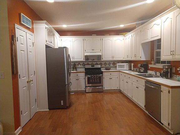 2nd image of 354 Laiken Dr