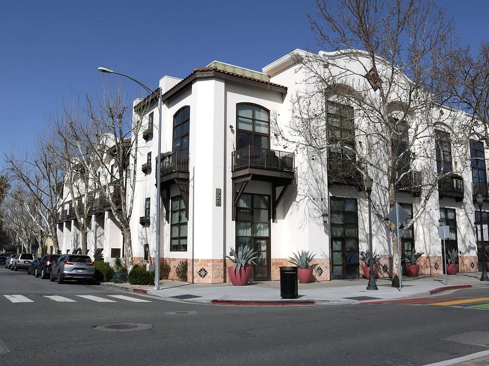 1st image of 925 The Alameda Unit 113