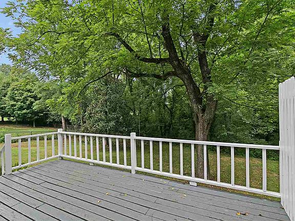 4th image of 259 Ramblewood Dr