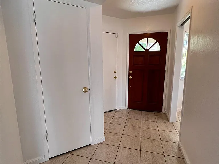 479 E Alluvial Ave #103 — Photo 12