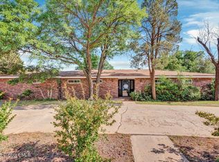 1704 E Buckley St, Brownfield, TX 79316