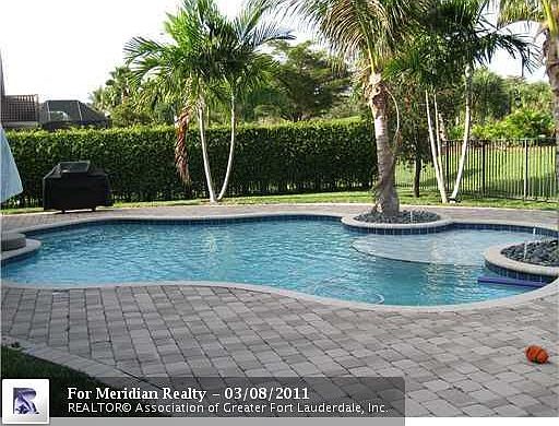 3rd image of 15983 Mataro Bay Ct