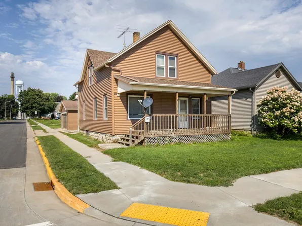318 S Madison St, Waupun, WI 53963